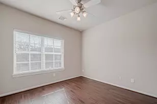38 Islewood Blvd, The Woodlands, TX 77380 - Photo 32