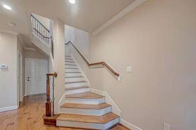 38 Islewood Boulevard, The Woodlands, TX 77380 - Photo 10