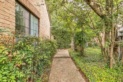208 Sugarberry Circle, Houston, TX 77024 - Photo 34