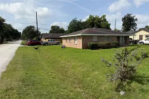 3203 Cliffdale St, Houston, TX 77091 - Photo 2