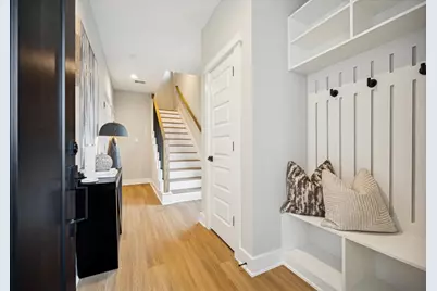 719 Thornton Road #E, Houston, TX 77018 - Photo 2