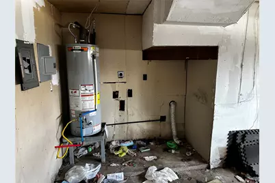 130 Caldwell Street, Baytown, TX 77520 - Photo 24