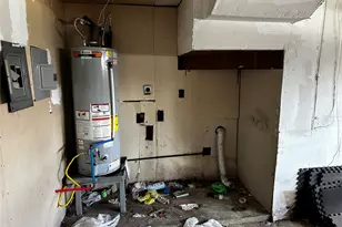 130 Caldwell St, Baytown, TX 77520 - Photo 24