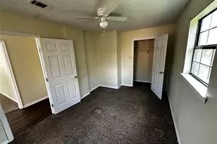 130 Caldwell St, Baytown, TX 77520 - Photo 44