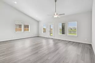 5810 Chamberlain Xing, Rosenberg, TX 77471 - Photo 14