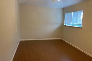 6851 W Caddo Lake Ln, Houston, TX 77083 - Photo 12