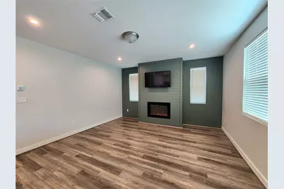 13302 Henrietta Plaza, Manor, TX 78653 - Photo 14