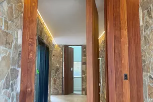 11801 Barryknoll Ln, Houston, TX 77024 - Photo 4