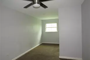 3403 Tidewater Dr, Houston, TX 77045 - Photo 10