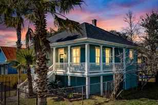 2714 Avenue K, Galveston, TX 77550 - Photo 42