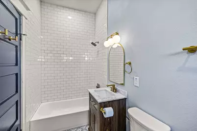 2714 Avenue K, Galveston, TX 77550 - Photo 34