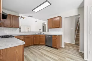 16107 Woodbend Trail Dr, Houston, TX 77070 - Photo 8