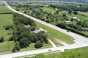 2385 Austin St, League City, TX 77573 - Photo 4