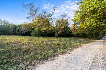 4959 Rock Island Lane, Washington, TX 77880 - Photo 4