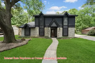 12611 Old River Dr, Baytown, TX 77523 - Photo 1