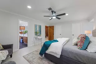 12611 Old River Dr, Baytown, TX 77523 - Photo 16