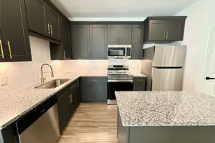 11555 Persimmon St, Willis, TX 77318 - Photo 6