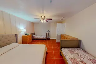216 E Plantation Dr, Clute, TX 77531 - Photo 26