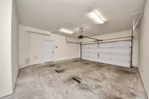 442 N Live Oak St, Houston, TX 77003 - Photo 12