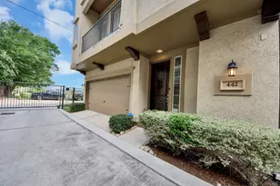 442 N Live Oak St, Houston, TX 77003 - Photo 2