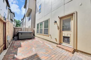 442 N Live Oak St, Houston, TX 77003 - Photo 32
