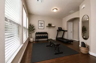 442 N Live Oak St, Houston, TX 77003 - Photo 8