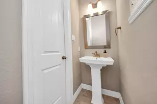 442 N Live Oak St, Houston, TX 77003 - Photo 22