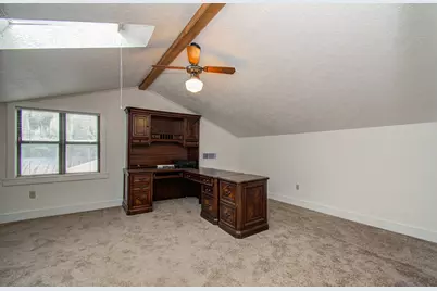 502 S College Street, Weimar, TX 78962 - Photo 32