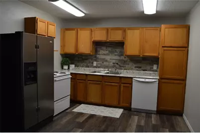 2013 Terrace Lane, Baytown, TX 77520 - Photo 44