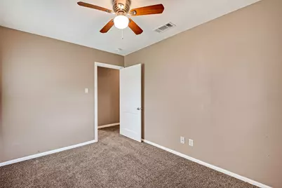 2013 Terrace Lane, Baytown, TX 77520 - Photo 34
