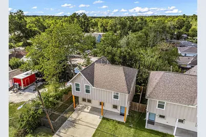 8357 Tate Street, Houston, TX 77028 - Photo 32