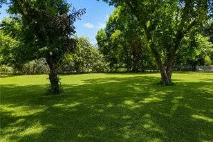 7101 2nd St, Hitchcock, TX 77563 - Photo 36