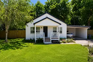 7101 2nd St, Hitchcock, TX 77563 - Photo 1