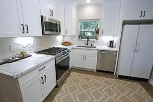 7101 2nd St, Hitchcock, TX 77563 - Photo 12