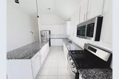 559 Long Beach Bay Dr, Katy, TX 77493 - Photo 4