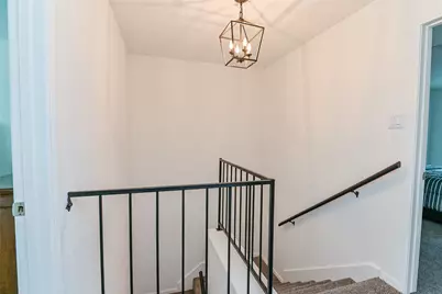 5791 Maple Hill Drive, Houston, TX 77088 - Photo 20