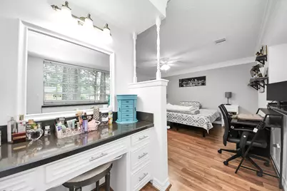 24 Woody Creek Drive, Conroe, TX 77301 - Photo 18