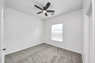 8519 Sunrise Meadow Ln, Houston, TX 77095 - Photo 16