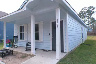 15797 Sweetgum Dr, Montgomery, TX 77356 - Photo 2