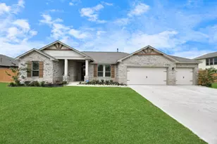 395 Hunter Rnch Wy, Dayton, TX 77535 - Photo 1