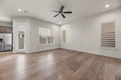 8819 Hollister Pine Court, Houston, TX 77080 - Photo 8