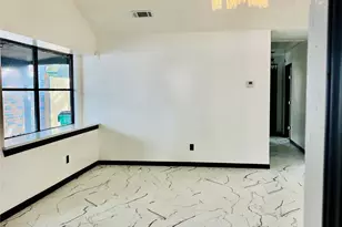 30 Crestbriar Ct, Baytown, TX 77521 - Photo 4