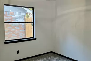 30 Crestbriar Ct, Baytown, TX 77521 - Photo 14