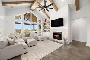 15757 County Rd 272, East Bernard, TX 77435 - Photo 10