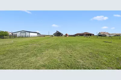 15757 County Road 272, East Bernard, TX 77435 - Photo 34