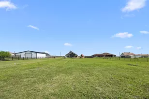 15757 County Rd 272, East Bernard, TX 77435 - Photo 34