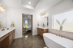 15757 County Rd 272, East Bernard, TX 77435 - Photo 22