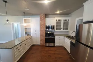 2301 45th St, Galveston, TX 77551 - Photo 6