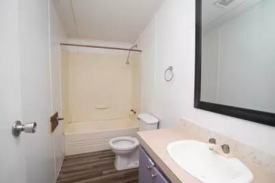 11703 Greenmesa Drive, Houston, TX 77044 - Photo 10