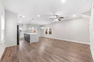 5619 Bacher St, Houston, TX 77028 - Photo 12